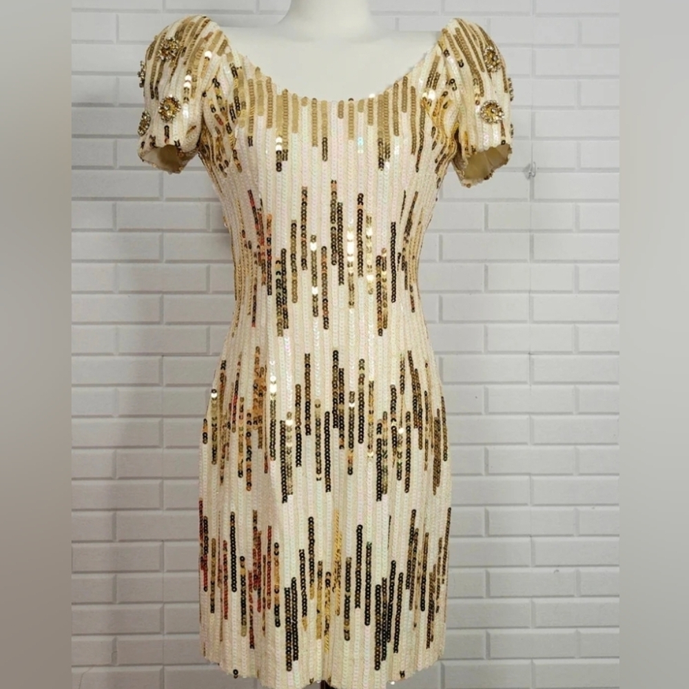 Vintage Alyce Design Ivory Dress Gold Sequin Details Womens 6 Made In USA